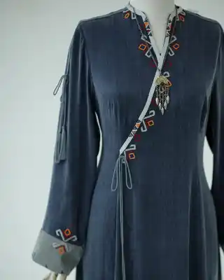 Türkmen fasonlar pombarh fasonlar Fasonlar 2025 fasonlar fason moda modalar Bezen bezen Türkmen fasonlar 2026 Türkmen fasonlar 2025 Türkmen fasonlar 2024 Türkmen fasonlar 2023 turkmenistan türkmenistan turkmen türkmen ashgabat  asgabat aşgabat balkan mary lebap dashoguz dasoguz daşoguz pombarh ponbarhat gulyupek gülýüpek stapel ştapel Gralan Çüýdeşen Abaýa Gadymy Krep Gurultaý 	Keteni Ýüpek Şifon Gipýur Lyon Welwet Atlas Kaşemir Streýç Suzana Ştapel Gülýüpek Pombarh Ýupka Gursakça Aksesuarlar Palto Penjek Okuw eşik Fata Sport eşik Uniforma Nakidka Öýme Şarf kompýuter ýaka ýaglyk Arenda köýnek 2nji el köýnek Taýyn köýnek Matalar Milli lybas milli lybaslar Toý köýnek Toý köýnekler toy koynek toy koynekler gundelik koynekler Gündelik	 
 köýnekler fata koynek Modern taze fason Eskiz koynektm turkmenkoynek türkmenkoynek fason moda moda fasonlar Iş eşik el iş	sada	ýakaly ýakasyz	keşdeli biserli	ýeňli giň nagyşly ýüregi açyk stoýka ýaka ýanly kombinasiýa 	zerli üsti aşak guşakly seçekli gysga ýeňli Gülýüpek Toý köýnek el iş, keşdeli, sada, ýakasyz, ýanly, ýeňli, giň, nagyşly 17-25, 26-35 Benewşe tomus Taýyn köýnek