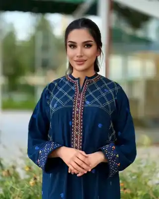 Türkmen fasonlar pombarh fasonlar Fasonlar 2025 fasonlar fason moda modalar Bezen bezen Türkmen fasonlar 2026 Türkmen fasonlar 2025 Türkmen fasonlar 2024 Türkmen fasonlar 2023 turkmenistan türkmenistan turkmen türkmen ashgabat  asgabat aşgabat balkan mary lebap dashoguz dasoguz daşoguz pombarh ponbarhat gulyupek gülýüpek stapel ştapel Gralan Çüýdeşen Abaýa Gadymy Krep Gurultaý 	Keteni Ýüpek Şifon Gipýur Lyon Welwet Atlas Kaşemir Streýç Suzana Ştapel Gülýüpek Pombarh Ýupka Gursakça Aksesuarlar Palto Penjek Okuw eşik Fata Sport eşik Uniforma Nakidka Öýme Şarf kompýuter ýaka ýaglyk Arenda köýnek 2nji el köýnek Taýyn köýnek Matalar Milli lybas milli lybaslar Toý köýnek Toý köýnekler toy koynek toy koynekler gundelik koynekler Gündelik	 
 köýnekler fata koynek Modern taze fason Eskiz koynektm turkmenkoynek türkmenkoynek fason moda moda fasonlar Iş eşik el iş	sada	ýakaly ýakasyz	keşdeli biserli	ýeňli giň nagyşly ýüregi açyk stoýka ýaka ýanly kombinasiýa 	zerli üsti aşak guşakly seçekli gysga ýeňli Ştapel Gündelik ýakaly, ýeňli, giň 17-25, 26-35 Goýy-gök yaz, tomus, guyz