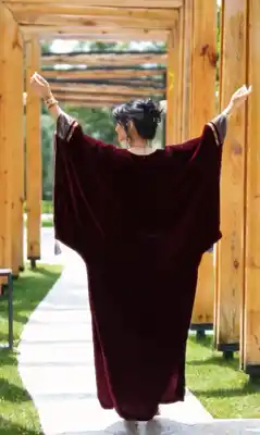 Türkmen fasonlar pombarh fasonlar Fasonlar 2025 fasonlar fason moda modalar Bezen bezen Türkmen fasonlar 2026 Türkmen fasonlar 2025 Türkmen fasonlar 2024 Türkmen fasonlar 2023 turkmenistan türkmenistan turkmen türkmen ashgabat  asgabat aşgabat balkan mary lebap dashoguz dasoguz daşoguz pombarh ponbarhat gulyupek gülýüpek stapel ştapel Gralan Çüýdeşen Abaýa Gadymy Krep Gurultaý 	Keteni Ýüpek Şifon Gipýur Lyon Welwet Atlas Kaşemir Streýç Suzana Ştapel Gülýüpek Pombarh Ýupka Gursakça Aksesuarlar Palto Penjek Okuw eşik Fata Sport eşik Uniforma Nakidka Öýme Şarf kompýuter ýaka ýaglyk Arenda köýnek 2nji el köýnek Taýyn köýnek Matalar Milli lybas milli lybaslar Toý köýnek Toý köýnekler toy koynek toy koynekler gundelik koynekler Gündelik	 
 köýnekler fata koynek Modern taze fason Eskiz koynektm turkmenkoynek türkmenkoynek fason moda moda fasonlar Iş eşik el iş	sada	ýakaly ýakasyz	keşdeli biserli	ýeňli giň nagyşly ýüregi açyk stoýka ýaka ýanly kombinasiýa 	zerli üsti aşak guşakly seçekli gysga ýeňli Panbarhat (Pombarh) Toý köýnek ýakaly, ýeňli, giň 17-25, 26-35 Goýy-gyzyl yaz, guyz, gysh