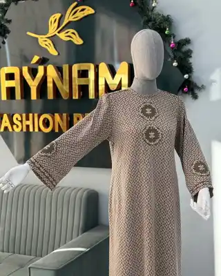 Türkmen fasonlar pombarh fasonlar Fasonlar 2025 fasonlar fason moda modalar Bezen bezen Türkmen fasonlar 2026 Türkmen fasonlar 2025 Türkmen fasonlar 2024 Türkmen fasonlar 2023 turkmenistan türkmenistan turkmen türkmen ashgabat  asgabat aşgabat balkan mary lebap dashoguz dasoguz daşoguz pombarh ponbarhat gulyupek gülýüpek stapel ştapel Gralan Çüýdeşen Abaýa Gadymy Krep Gurultaý 	Keteni Ýüpek Şifon Gipýur Lyon Welwet Atlas Kaşemir Streýç Suzana Ştapel Gülýüpek Pombarh Ýupka Gursakça Aksesuarlar Palto Penjek Okuw eşik Fata Sport eşik Uniforma Nakidka Öýme Şarf kompýuter ýaka ýaglyk Arenda köýnek 2nji el köýnek Taýyn köýnek Matalar Milli lybas milli lybaslar Toý köýnek Toý köýnekler toy koynek toy koynekler gundelik koynekler Gündelik	 
 köýnekler fata koynek Modern taze fason Eskiz koynektm turkmenkoynek türkmenkoynek fason moda moda fasonlar Iş eşik el iş	sada	ýakaly ýakasyz	keşdeli biserli	ýeňli giň nagyşly ýüregi açyk stoýka ýaka ýanly kombinasiýa 	zerli üsti aşak guşakly seçekli gysga ýeňli Lyon Gündelik el iş, ýakasyz, ýeňli, giň, nagyşly 17-25, 26-35 Bežewyý yaz, guyz Taýyn köýnek