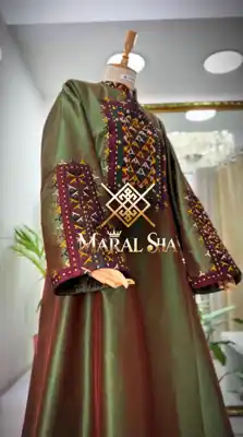 Türkmen fasonlar pombarh fasonlar Fasonlar 2025 fasonlar fason moda modalar Bezen bezen Türkmen fasonlar 2026 Türkmen fasonlar 2025 Türkmen fasonlar 2024 Türkmen fasonlar 2023 turkmenistan türkmenistan turkmen türkmen ashgabat  asgabat aşgabat balkan mary lebap dashoguz dasoguz daşoguz pombarh ponbarhat gulyupek gülýüpek stapel ştapel Gralan Çüýdeşen Abaýa Gadymy Krep Gurultaý 	Keteni Ýüpek Şifon Gipýur Lyon Welwet Atlas Kaşemir Streýç Suzana Ştapel Gülýüpek Pombarh Ýupka Gursakça Aksesuarlar Palto Penjek Okuw eşik Fata Sport eşik Uniforma Nakidka Öýme Şarf kompýuter ýaka ýaglyk Arenda köýnek 2nji el köýnek Taýyn köýnek Matalar Milli lybas milli lybaslar Toý köýnek Toý köýnekler toy koynek toy koynekler gundelik koynekler Gündelik	 
 köýnekler fata koynek Modern taze fason Eskiz koynektm turkmenkoynek türkmenkoynek fason moda moda fasonlar Iş eşik el iş	sada	ýakaly ýakasyz	keşdeli biserli	ýeňli giň nagyşly ýüregi açyk stoýka ýaka ýanly kombinasiýa 	zerli üsti aşak guşakly seçekli gysga ýeňli Milli lybas el iş, keşdeli, ýakaly, ýeňli, giň, nagyşly 26-35, 35+ Haki yaz, tomus, guyz, gysh