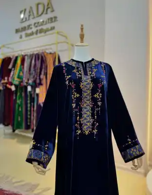 Türkmen fasonlar pombarh fasonlar Fasonlar 2025 fasonlar fason moda modalar Bezen bezen Türkmen fasonlar 2026 Türkmen fasonlar 2025 Türkmen fasonlar 2024 Türkmen fasonlar 2023 turkmenistan türkmenistan turkmen türkmen ashgabat  asgabat aşgabat balkan mary lebap dashoguz dasoguz daşoguz pombarh ponbarhat gulyupek gülýüpek stapel ştapel Gralan Çüýdeşen Abaýa Gadymy Krep Gurultaý 	Keteni Ýüpek Şifon Gipýur Lyon Welwet Atlas Kaşemir Streýç Suzana Ştapel Gülýüpek Pombarh Ýupka Gursakça Aksesuarlar Palto Penjek Okuw eşik Fata Sport eşik Uniforma Nakidka Öýme Şarf kompýuter ýaka ýaglyk Arenda köýnek 2nji el köýnek Taýyn köýnek Matalar Milli lybas milli lybaslar Toý köýnek Toý köýnekler toy koynek toy koynekler gundelik koynekler Gündelik	 
 köýnekler fata koynek Modern taze fason Eskiz koynektm turkmenkoynek türkmenkoynek fason moda moda fasonlar Iş eşik el iş	sada	ýakaly ýakasyz	keşdeli biserli	ýeňli giň nagyşly ýüregi açyk stoýka ýaka ýanly kombinasiýa 	zerli üsti aşak guşakly seçekli gysga ýeňli 