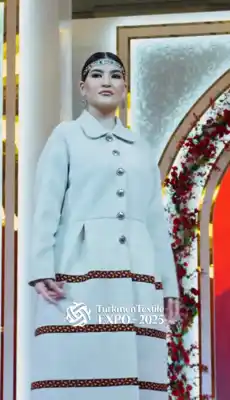 Türkmen fasonlar pombarh fasonlar Fasonlar 2025 fasonlar fason moda modalar Bezen bezen Türkmen fasonlar 2026 Türkmen fasonlar 2025 Türkmen fasonlar 2024 Türkmen fasonlar 2023 turkmenistan türkmenistan turkmen türkmen ashgabat  asgabat aşgabat balkan mary lebap dashoguz dasoguz daşoguz pombarh ponbarhat gulyupek gülýüpek stapel ştapel Gralan Çüýdeşen Abaýa Gadymy Krep Gurultaý 	Keteni Ýüpek Şifon Gipýur Lyon Welwet Atlas Kaşemir Streýç Suzana Ştapel Gülýüpek Pombarh Ýupka Gursakça Aksesuarlar Palto Penjek Okuw eşik Fata Sport eşik Uniforma Nakidka Öýme Şarf kompýuter ýaka ýaglyk Arenda köýnek 2nji el köýnek Taýyn köýnek Matalar Milli lybas milli lybaslar Toý köýnek Toý köýnekler toy koynek toy koynekler gundelik koynekler Gündelik	 
 köýnekler fata koynek Modern taze fason Eskiz koynektm turkmenkoynek türkmenkoynek fason moda moda fasonlar Iş eşik el iş	sada	ýakaly ýakasyz	keşdeli biserli	ýeňli giň nagyşly ýüregi açyk stoýka ýaka ýanly kombinasiýa 	zerli üsti aşak guşakly seçekli gysga ýeňli Modern TürkmenTextile Expo 2025 17-25, 26-35 Ak yaz, gysh
