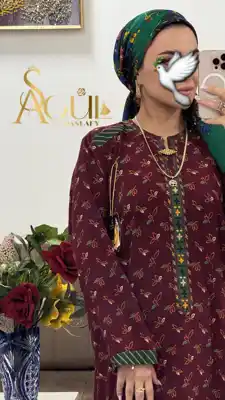 Türkmen fasonlar pombarh fasonlar Fasonlar 2025 fasonlar fason moda modalar Bezen bezen Türkmen fasonlar 2026 Türkmen fasonlar 2025 Türkmen fasonlar 2024 Türkmen fasonlar 2023 turkmenistan türkmenistan turkmen türkmen ashgabat  asgabat aşgabat balkan mary lebap dashoguz dasoguz daşoguz pombarh ponbarhat gulyupek gülýüpek stapel ştapel Gralan Çüýdeşen Abaýa Gadymy Krep Gurultaý 	Keteni Ýüpek Şifon Gipýur Lyon Welwet Atlas Kaşemir Streýç Suzana Ştapel Gülýüpek Pombarh Ýupka Gursakça Aksesuarlar Palto Penjek Okuw eşik Fata Sport eşik Uniforma Nakidka Öýme Şarf kompýuter ýaka ýaglyk Arenda köýnek 2nji el köýnek Taýyn köýnek Matalar Milli lybas milli lybaslar Toý köýnek Toý köýnekler toy koynek toy koynekler gundelik koynekler Gündelik	 
 köýnekler fata koynek Modern taze fason Eskiz koynektm turkmenkoynek türkmenkoynek fason moda moda fasonlar Iş eşik el iş	sada	ýakaly ýakasyz	keşdeli biserli	ýeňli giň nagyşly ýüregi açyk stoýka ýaka ýanly kombinasiýa 	zerli üsti aşak guşakly seçekli gysga ýeňli Ştapel Gündelik ýakaly 26-35, 35+ Goýy-gyzyl yaz, tomus Taýyn köýnek