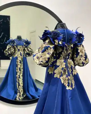 Türkmen fasonlar pombarh fasonlar Fasonlar 2025 fasonlar fason moda modalar Bezen bezen Türkmen fasonlar 2026 Türkmen fasonlar 2025 Türkmen fasonlar 2024 Türkmen fasonlar 2023 turkmenistan türkmenistan turkmen türkmen ashgabat  asgabat aşgabat balkan mary lebap dashoguz dasoguz daşoguz pombarh ponbarhat gulyupek gülýüpek stapel ştapel Gralan Çüýdeşen Abaýa Gadymy Krep Gurultaý 	Keteni Ýüpek Şifon Gipýur Lyon Welwet Atlas Kaşemir Streýç Suzana Ştapel Gülýüpek Pombarh Ýupka Gursakça Aksesuarlar Palto Penjek Okuw eşik Fata Sport eşik Uniforma Nakidka Öýme Şarf kompýuter ýaka ýaglyk Arenda köýnek 2nji el köýnek Taýyn köýnek Matalar Milli lybas milli lybaslar Toý köýnek Toý köýnekler toy koynek toy koynekler gundelik koynekler Gündelik	 
 köýnekler fata koynek Modern taze fason Eskiz koynektm turkmenkoynek türkmenkoynek fason moda moda fasonlar Iş eşik el iş	sada	ýakaly ýakasyz	keşdeli biserli	ýeňli giň nagyşly ýüregi açyk stoýka ýaka ýanly kombinasiýa 	zerli üsti aşak guşakly seçekli gysga ýeňli Toý köýnek el iş, ýakasyz, gysga ýeňli, giň 26-35 Bežewyý, Goýy-gök yaz, guyz