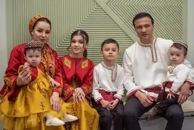 Türkmen fasonlar pombarh fasonlar Fasonlar 2025 fasonlar fason moda modalar Bezen bezen Türkmen fasonlar 2026 Türkmen fasonlar 2025 Türkmen fasonlar 2024 Türkmen fasonlar 2023 turkmenistan türkmenistan turkmen türkmen ashgabat  asgabat aşgabat balkan mary lebap dashoguz dasoguz daşoguz pombarh ponbarhat gulyupek gülýüpek stapel ştapel Gralan Çüýdeşen Abaýa Gadymy Krep Gurultaý 	Keteni Ýüpek Şifon Gipýur Lyon Welwet Atlas Kaşemir Streýç Suzana Ştapel Gülýüpek Pombarh Ýupka Gursakça Aksesuarlar Palto Penjek Okuw eşik Fata Sport eşik Uniforma Nakidka Öýme Şarf kompýuter ýaka ýaglyk Arenda köýnek 2nji el köýnek Taýyn köýnek Matalar Milli lybas milli lybaslar Toý köýnek Toý köýnekler toy koynek toy koynekler gundelik koynekler Gündelik	 
 köýnekler fata koynek Modern taze fason Eskiz koynektm turkmenkoynek türkmenkoynek fason moda moda fasonlar Iş eşik el iş	sada	ýakaly ýakasyz	keşdeli biserli	ýeňli giň nagyşly ýüregi açyk stoýka ýaka ýanly kombinasiýa 	zerli üsti aşak guşakly seçekli gysga ýeňli Lyon, Ýüpek, Keteni, Şantu Toý köýnek, Milli lybas el iş, ýakaly, ýeňli, giň, kombinasiýa -12, 12-16, 17-25, 26-35, 35+ Gyzyl, Mämişi yaz