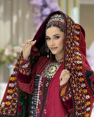 Türkmen fasonlar pombarh fasonlar Fasonlar 2025 fasonlar fason moda modalar Bezen bezen Türkmen fasonlar 2026 Türkmen fasonlar 2025 Türkmen fasonlar 2024 Türkmen fasonlar 2023 turkmenistan türkmenistan turkmen türkmen ashgabat  asgabat aşgabat balkan mary lebap dashoguz dasoguz daşoguz pombarh ponbarhat gulyupek gülýüpek stapel ştapel Gralan Çüýdeşen Abaýa Gadymy Krep Gurultaý 	Keteni Ýüpek Şifon Gipýur Lyon Welwet Atlas Kaşemir Streýç Suzana Ştapel Gülýüpek Pombarh Ýupka Gursakça Aksesuarlar Palto Penjek Okuw eşik Fata Sport eşik Uniforma Nakidka Öýme Şarf kompýuter ýaka ýaglyk Arenda köýnek 2nji el köýnek Taýyn köýnek Matalar Milli lybas milli lybaslar Toý köýnek Toý köýnekler toy koynek toy koynekler gundelik koynekler Gündelik	 
 köýnekler fata koynek Modern taze fason Eskiz koynektm turkmenkoynek türkmenkoynek fason moda moda fasonlar Iş eşik el iş	sada	ýakaly ýakasyz	keşdeli biserli	ýeňli giň nagyşly ýüregi açyk stoýka ýaka ýanly kombinasiýa 	zerli üsti aşak guşakly seçekli gysga ýeňli Toý köýnek, Milli lybas el iş  Gyzyl