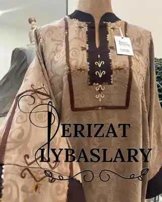 Türkmen fasonlar pombarh fasonlar Fasonlar 2025 fasonlar fason moda modalar Bezen bezen Türkmen fasonlar 2026 Türkmen fasonlar 2025 Türkmen fasonlar 2024 Türkmen fasonlar 2023 turkmenistan türkmenistan turkmen türkmen ashgabat  asgabat aşgabat balkan mary lebap dashoguz dasoguz daşoguz pombarh ponbarhat gulyupek gülýüpek stapel ştapel Gralan Çüýdeşen Abaýa Gadymy Krep Gurultaý 	Keteni Ýüpek Şifon Gipýur Lyon Welwet Atlas Kaşemir Streýç Suzana Ştapel Gülýüpek Pombarh Ýupka Gursakça Aksesuarlar Palto Penjek Okuw eşik Fata Sport eşik Uniforma Nakidka Öýme Şarf kompýuter ýaka ýaglyk Arenda köýnek 2nji el köýnek Taýyn köýnek Matalar Milli lybas milli lybaslar Toý köýnek Toý köýnekler toy koynek toy koynekler gundelik koynekler Gündelik	 
 köýnekler fata koynek Modern taze fason Eskiz koynektm turkmenkoynek türkmenkoynek fason moda moda fasonlar Iş eşik el iş	sada	ýakaly ýakasyz	keşdeli biserli	ýeňli giň nagyşly ýüregi açyk stoýka ýaka ýanly kombinasiýa 	zerli üsti aşak guşakly seçekli gysga ýeňli Gülýüpek Gündelik el iş, ýakaly, ýüregi açyk  Wizon
