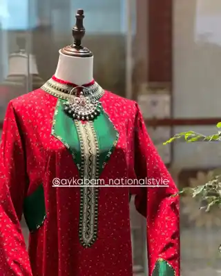 Türkmen fasonlar pombarh fasonlar Fasonlar 2025 fasonlar fason moda modalar Bezen bezen Türkmen fasonlar 2026 Türkmen fasonlar 2025 Türkmen fasonlar 2024 Türkmen fasonlar 2023 turkmenistan türkmenistan turkmen türkmen ashgabat  asgabat aşgabat balkan mary lebap dashoguz dasoguz daşoguz pombarh ponbarhat gulyupek gülýüpek stapel ştapel Gralan Çüýdeşen Abaýa Gadymy Krep Gurultaý 	Keteni Ýüpek Şifon Gipýur Lyon Welwet Atlas Kaşemir Streýç Suzana Ştapel Gülýüpek Pombarh Ýupka Gursakça Aksesuarlar Palto Penjek Okuw eşik Fata Sport eşik Uniforma Nakidka Öýme Şarf kompýuter ýaka ýaglyk Arenda köýnek 2nji el köýnek Taýyn köýnek Matalar Milli lybas milli lybaslar Toý köýnek Toý köýnekler toy koynek toy koynekler gundelik koynekler Gündelik	 
 köýnekler fata koynek Modern taze fason Eskiz koynektm turkmenkoynek türkmenkoynek fason moda moda fasonlar Iş eşik el iş	sada	ýakaly ýakasyz	keşdeli biserli	ýeňli giň nagyşly ýüregi açyk stoýka ýaka ýanly kombinasiýa 	zerli üsti aşak guşakly seçekli gysga ýeňli Toý köýnek, Gündelik el iş, ýakaly  Goýy-gyzyl