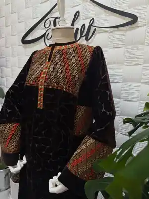 Türkmen fasonlar pombarh fasonlar Fasonlar 2025 fasonlar fason moda modalar Bezen bezen Türkmen fasonlar 2026 Türkmen fasonlar 2025 Türkmen fasonlar 2024 Türkmen fasonlar 2023 turkmenistan türkmenistan turkmen türkmen ashgabat  asgabat aşgabat balkan mary lebap dashoguz dasoguz daşoguz pombarh ponbarhat gulyupek gülýüpek stapel ştapel Gralan Çüýdeşen Abaýa Gadymy Krep Gurultaý 	Keteni Ýüpek Şifon Gipýur Lyon Welwet Atlas Kaşemir Streýç Suzana Ştapel Gülýüpek Pombarh Ýupka Gursakça Aksesuarlar Palto Penjek Okuw eşik Fata Sport eşik Uniforma Nakidka Öýme Şarf kompýuter ýaka ýaglyk Arenda köýnek 2nji el köýnek Taýyn köýnek Matalar Milli lybas milli lybaslar Toý köýnek Toý köýnekler toy koynek toy koynekler gundelik koynekler Gündelik	 
 köýnekler fata koynek Modern taze fason Eskiz koynektm turkmenkoynek türkmenkoynek fason moda moda fasonlar Iş eşik el iş	sada	ýakaly ýakasyz	keşdeli biserli	ýeňli giň nagyşly ýüregi açyk stoýka ýaka ýanly kombinasiýa 	zerli üsti aşak guşakly seçekli gysga ýeňli 