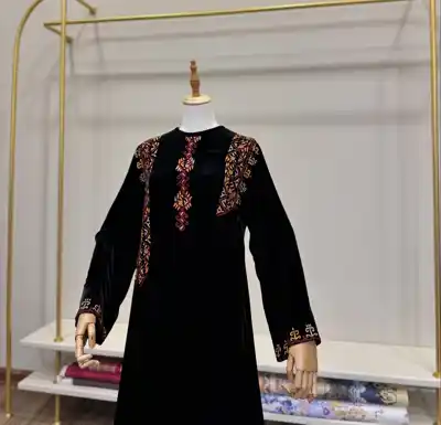 Türkmen fasonlar pombarh fasonlar Fasonlar 2025 fasonlar fason moda modalar Bezen bezen Türkmen fasonlar 2026 Türkmen fasonlar 2025 Türkmen fasonlar 2024 Türkmen fasonlar 2023 turkmenistan türkmenistan turkmen türkmen ashgabat  asgabat aşgabat balkan mary lebap dashoguz dasoguz daşoguz pombarh ponbarhat gulyupek gülýüpek stapel ştapel Gralan Çüýdeşen Abaýa Gadymy Krep Gurultaý 	Keteni Ýüpek Şifon Gipýur Lyon Welwet Atlas Kaşemir Streýç Suzana Ştapel Gülýüpek Pombarh Ýupka Gursakça Aksesuarlar Palto Penjek Okuw eşik Fata Sport eşik Uniforma Nakidka Öýme Şarf kompýuter ýaka ýaglyk Arenda köýnek 2nji el köýnek Taýyn köýnek Matalar Milli lybas milli lybaslar Toý köýnek Toý köýnekler toy koynek toy koynekler gundelik koynekler Gündelik	 
 köýnekler fata koynek Modern taze fason Eskiz koynektm turkmenkoynek türkmenkoynek fason moda moda fasonlar Iş eşik el iş	sada	ýakaly ýakasyz	keşdeli biserli	ýeňli giň nagyşly ýüregi açyk stoýka ýaka ýanly kombinasiýa 	zerli üsti aşak guşakly seçekli gysga ýeňli 