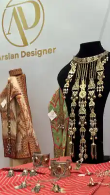 Türkmen fasonlar pombarh fasonlar Fasonlar 2025 fasonlar fason moda modalar Bezen bezen Türkmen fasonlar 2026 Türkmen fasonlar 2025 Türkmen fasonlar 2024 Türkmen fasonlar 2023 turkmenistan türkmenistan turkmen türkmen ashgabat  asgabat aşgabat balkan mary lebap dashoguz dasoguz daşoguz pombarh ponbarhat gulyupek gülýüpek stapel ştapel Gralan Çüýdeşen Abaýa Gadymy Krep Gurultaý 	Keteni Ýüpek Şifon Gipýur Lyon Welwet Atlas Kaşemir Streýç Suzana Ştapel Gülýüpek Pombarh Ýupka Gursakça Aksesuarlar Palto Penjek Okuw eşik Fata Sport eşik Uniforma Nakidka Öýme Şarf kompýuter ýaka ýaglyk Arenda köýnek 2nji el köýnek Taýyn köýnek Matalar Milli lybas milli lybaslar Toý köýnek Toý köýnekler toy koynek toy koynekler gundelik koynekler Gündelik	 
 köýnekler fata koynek Modern taze fason Eskiz koynektm turkmenkoynek türkmenkoynek fason moda moda fasonlar Iş eşik el iş	sada	ýakaly ýakasyz	keşdeli biserli	ýeňli giň nagyşly ýüregi açyk stoýka ýaka ýanly kombinasiýa 	zerli üsti aşak guşakly seçekli gysga ýeňli Keteni, Gadymy Toý köýnek, Milli lybas TürkmenTextile Expo 2025 17-25, 26-35 Gara, Bežewyý, Goýy-gök, Sary yaz, tomus, guyz, gysh