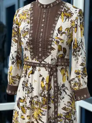 Türkmen fasonlar pombarh fasonlar Fasonlar 2025 fasonlar fason moda modalar Bezen bezen Türkmen fasonlar 2026 Türkmen fasonlar 2025 Türkmen fasonlar 2024 Türkmen fasonlar 2023 turkmenistan türkmenistan turkmen türkmen ashgabat  asgabat aşgabat balkan mary lebap dashoguz dasoguz daşoguz pombarh ponbarhat gulyupek gülýüpek stapel ştapel Gralan Çüýdeşen Abaýa Gadymy Krep Gurultaý 	Keteni Ýüpek Şifon Gipýur Lyon Welwet Atlas Kaşemir Streýç Suzana Ştapel Gülýüpek Pombarh Ýupka Gursakça Aksesuarlar Palto Penjek Okuw eşik Fata Sport eşik Uniforma Nakidka Öýme Şarf kompýuter ýaka ýaglyk Arenda köýnek 2nji el köýnek Taýyn köýnek Matalar Milli lybas milli lybaslar Toý köýnek Toý köýnekler toy koynek toy koynekler gundelik koynekler Gündelik	 
 köýnekler fata koynek Modern taze fason Eskiz koynektm turkmenkoynek türkmenkoynek fason moda moda fasonlar Iş eşik el iş	sada	ýakaly ýakasyz	keşdeli biserli	ýeňli giň nagyşly ýüregi açyk stoýka ýaka ýanly kombinasiýa 	zerli üsti aşak guşakly seçekli gysga ýeňli Gülýüpek  el iş, keşdeli, sada  Ak, Bežewyý, Goňur, Goýy-goňur, Sary