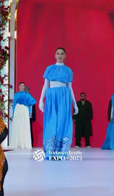 Türkmen fasonlar pombarh fasonlar Fasonlar 2025 fasonlar fason moda modalar Bezen bezen Türkmen fasonlar 2026 Türkmen fasonlar 2025 Türkmen fasonlar 2024 Türkmen fasonlar 2023 turkmenistan türkmenistan turkmen türkmen ashgabat  asgabat aşgabat balkan mary lebap dashoguz dasoguz daşoguz pombarh ponbarhat gulyupek gülýüpek stapel ştapel Gralan Çüýdeşen Abaýa Gadymy Krep Gurultaý 	Keteni Ýüpek Şifon Gipýur Lyon Welwet Atlas Kaşemir Streýç Suzana Ştapel Gülýüpek Pombarh Ýupka Gursakça Aksesuarlar Palto Penjek Okuw eşik Fata Sport eşik Uniforma Nakidka Öýme Şarf kompýuter ýaka ýaglyk Arenda köýnek 2nji el köýnek Taýyn köýnek Matalar Milli lybas milli lybaslar Toý köýnek Toý köýnekler toy koynek toy koynekler gundelik koynekler Gündelik	 
 köýnekler fata koynek Modern taze fason Eskiz koynektm turkmenkoynek türkmenkoynek fason moda moda fasonlar Iş eşik el iş	sada	ýakaly ýakasyz	keşdeli biserli	ýeňli giň nagyşly ýüregi açyk stoýka ýaka ýanly kombinasiýa 	zerli üsti aşak guşakly seçekli gysga ýeňli Şifon Modern TürkmenTextile Expo 2025 17-25, 26-35 Ak, Gök tomus, guyz