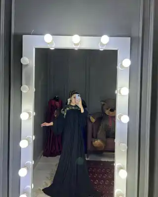 Türkmen fasonlar pombarh fasonlar Fasonlar 2025 fasonlar fason moda modalar Bezen bezen Türkmen fasonlar 2026 Türkmen fasonlar 2025 Türkmen fasonlar 2024 Türkmen fasonlar 2023 turkmenistan türkmenistan turkmen türkmen ashgabat  asgabat aşgabat balkan mary lebap dashoguz dasoguz daşoguz pombarh ponbarhat gulyupek gülýüpek stapel ştapel Gralan Çüýdeşen Abaýa Gadymy Krep Gurultaý 	Keteni Ýüpek Şifon Gipýur Lyon Welwet Atlas Kaşemir Streýç Suzana Ştapel Gülýüpek Pombarh Ýupka Gursakça Aksesuarlar Palto Penjek Okuw eşik Fata Sport eşik Uniforma Nakidka Öýme Şarf kompýuter ýaka ýaglyk Arenda köýnek 2nji el köýnek Taýyn köýnek Matalar Milli lybas milli lybaslar Toý köýnek Toý köýnekler toy koynek toy koynekler gundelik koynekler Gündelik	 
 köýnekler fata koynek Modern taze fason Eskiz koynektm turkmenkoynek türkmenkoynek fason moda moda fasonlar Iş eşik el iş	sada	ýakaly ýakasyz	keşdeli biserli	ýeňli giň nagyşly ýüregi açyk stoýka ýaka ýanly kombinasiýa 	zerli üsti aşak guşakly seçekli gysga ýeňli Panbarhat (Pombarh), Lyon, Şifon Toý köýnek, Modern, Gündelik el iş, biserli, ýeňli, kombinasiýa 26-35, 35+ Gara