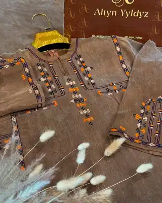 Türkmen fasonlar pombarh fasonlar Fasonlar 2025 fasonlar fason moda modalar Bezen bezen Türkmen fasonlar 2026 Türkmen fasonlar 2025 Türkmen fasonlar 2024 Türkmen fasonlar 2023 turkmenistan türkmenistan turkmen türkmen ashgabat  asgabat aşgabat balkan mary lebap dashoguz dasoguz daşoguz pombarh ponbarhat gulyupek gülýüpek stapel ştapel Gralan Çüýdeşen Abaýa Gadymy Krep Gurultaý 	Keteni Ýüpek Şifon Gipýur Lyon Welwet Atlas Kaşemir Streýç Suzana Ştapel Gülýüpek Pombarh Ýupka Gursakça Aksesuarlar Palto Penjek Okuw eşik Fata Sport eşik Uniforma Nakidka Öýme Şarf kompýuter ýaka ýaglyk Arenda köýnek 2nji el köýnek Taýyn köýnek Matalar Milli lybas milli lybaslar Toý köýnek Toý köýnekler toy koynek toy koynekler gundelik koynekler Gündelik	 
 köýnekler fata koynek Modern taze fason Eskiz koynektm turkmenkoynek türkmenkoynek fason moda moda fasonlar Iş eşik el iş	sada	ýakaly ýakasyz	keşdeli biserli	ýeňli giň nagyşly ýüregi açyk stoýka ýaka ýanly kombinasiýa 	zerli üsti aşak guşakly seçekli gysga ýeňli Gülýüpek Gündelik el iş, ýakaly, ýeňli, giň, nagyşly 26-35, 35+ Goňur yaz, tomus, guyz