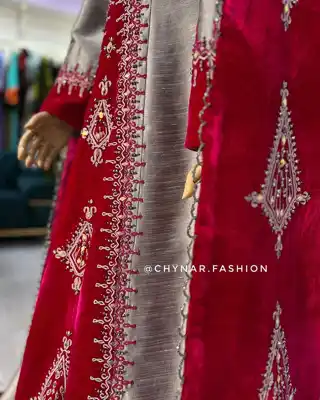 Türkmen fasonlar pombarh fasonlar Fasonlar 2025 fasonlar fason moda modalar Bezen bezen Türkmen fasonlar 2026 Türkmen fasonlar 2025 Türkmen fasonlar 2024 Türkmen fasonlar 2023 turkmenistan türkmenistan turkmen türkmen ashgabat  asgabat aşgabat balkan mary lebap dashoguz dasoguz daşoguz pombarh ponbarhat gulyupek gülýüpek stapel ştapel Gralan Çüýdeşen Abaýa Gadymy Krep Gurultaý 	Keteni Ýüpek Şifon Gipýur Lyon Welwet Atlas Kaşemir Streýç Suzana Ştapel Gülýüpek Pombarh Ýupka Gursakça Aksesuarlar Palto Penjek Okuw eşik Fata Sport eşik Uniforma Nakidka Öýme Şarf kompýuter ýaka ýaglyk Arenda köýnek 2nji el köýnek Taýyn köýnek Matalar Milli lybas milli lybaslar Toý köýnek Toý köýnekler toy koynek toy koynekler gundelik koynekler Gündelik	 
 köýnekler fata koynek Modern taze fason Eskiz koynektm turkmenkoynek türkmenkoynek fason moda moda fasonlar Iş eşik el iş	sada	ýakaly ýakasyz	keşdeli biserli	ýeňli giň nagyşly ýüregi açyk stoýka ýaka ýanly kombinasiýa 	zerli üsti aşak guşakly seçekli gysga ýeňli Panbarhat (Pombarh), Ýüpek, Şantu Toý köýnek el iş, ýakasyz, biserli, ýanly, ýeňli, giň, kombinasiýa 17-25, 26-35 Goýy-gyzyl, Çal yaz, guyz