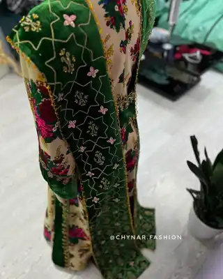 Türkmen fasonlar pombarh fasonlar Fasonlar 2025 fasonlar fason moda modalar Bezen bezen Türkmen fasonlar 2026 Türkmen fasonlar 2025 Türkmen fasonlar 2024 Türkmen fasonlar 2023 turkmenistan türkmenistan turkmen türkmen ashgabat  asgabat aşgabat balkan mary lebap dashoguz dasoguz daşoguz pombarh ponbarhat gulyupek gülýüpek stapel ştapel Gralan Çüýdeşen Abaýa Gadymy Krep Gurultaý 	Keteni Ýüpek Şifon Gipýur Lyon Welwet Atlas Kaşemir Streýç Suzana Ştapel Gülýüpek Pombarh Ýupka Gursakça Aksesuarlar Palto Penjek Okuw eşik Fata Sport eşik Uniforma Nakidka Öýme Şarf kompýuter ýaka ýaglyk Arenda köýnek 2nji el köýnek Taýyn köýnek Matalar Milli lybas milli lybaslar Toý köýnek Toý köýnekler toy koynek toy koynekler gundelik koynekler Gündelik	 
 köýnekler fata koynek Modern taze fason Eskiz koynektm turkmenkoynek türkmenkoynek fason moda moda fasonlar Iş eşik el iş	sada	ýakaly ýakasyz	keşdeli biserli	ýeňli giň nagyşly ýüregi açyk stoýka ýaka ýanly kombinasiýa 	zerli üsti aşak guşakly seçekli gysga ýeňli Ýüpek, Panbarhat (Pombarh) Toý köýnek el iş, ýakasyz, biserli, ýanly, ýeňli, giň, kombinasiýa 26-35 Bežewyý, Goýy-ýaşyl yaz, guyz, gysh