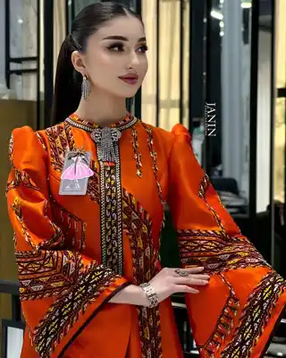 Türkmen fasonlar pombarh fasonlar Fasonlar 2025 fasonlar fason moda modalar Bezen bezen Türkmen fasonlar 2026 Türkmen fasonlar 2025 Türkmen fasonlar 2024 Türkmen fasonlar 2023 turkmenistan türkmenistan turkmen türkmen ashgabat  asgabat aşgabat balkan mary lebap dashoguz dasoguz daşoguz pombarh ponbarhat gulyupek gülýüpek stapel ştapel Gralan Çüýdeşen Abaýa Gadymy Krep Gurultaý 	Keteni Ýüpek Şifon Gipýur Lyon Welwet Atlas Kaşemir Streýç Suzana Ştapel Gülýüpek Pombarh Ýupka Gursakça Aksesuarlar Palto Penjek Okuw eşik Fata Sport eşik Uniforma Nakidka Öýme Şarf kompýuter ýaka ýaglyk Arenda köýnek 2nji el köýnek Taýyn köýnek Matalar Milli lybas milli lybaslar Toý köýnek Toý köýnekler toy koynek toy koynekler gundelik koynekler Gündelik	 
 köýnekler fata koynek Modern taze fason Eskiz koynektm turkmenkoynek türkmenkoynek fason moda moda fasonlar Iş eşik el iş	sada	ýakaly ýakasyz	keşdeli biserli	ýeňli giň nagyşly ýüregi açyk stoýka ýaka ýanly kombinasiýa 	zerli üsti aşak guşakly seçekli gysga ýeňli Keteni, Ýüpek Toý köýnek, Milli lybas el iş, keşdeli, ýakaly, ýeňli 17-25, 26-35 Mämişi yaz, tomus, guyz, gysh