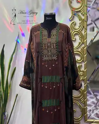 Türkmen fasonlar pombarh fasonlar Fasonlar 2025 fasonlar fason moda modalar Bezen bezen Türkmen fasonlar 2026 Türkmen fasonlar 2025 Türkmen fasonlar 2024 Türkmen fasonlar 2023 turkmenistan türkmenistan turkmen türkmen ashgabat  asgabat aşgabat balkan mary lebap dashoguz dasoguz daşoguz pombarh ponbarhat gulyupek gülýüpek stapel ştapel Gralan Çüýdeşen Abaýa Gadymy Krep Gurultaý 	Keteni Ýüpek Şifon Gipýur Lyon Welwet Atlas Kaşemir Streýç Suzana Ştapel Gülýüpek Pombarh Ýupka Gursakça Aksesuarlar Palto Penjek Okuw eşik Fata Sport eşik Uniforma Nakidka Öýme Şarf kompýuter ýaka ýaglyk Arenda köýnek 2nji el köýnek Taýyn köýnek Matalar Milli lybas milli lybaslar Toý köýnek Toý köýnekler toy koynek toy koynekler gundelik koynekler Gündelik	 
 köýnekler fata koynek Modern taze fason Eskiz koynektm turkmenkoynek türkmenkoynek fason moda moda fasonlar Iş eşik el iş	sada	ýakaly ýakasyz	keşdeli biserli	ýeňli giň nagyşly ýüregi açyk stoýka ýaka ýanly kombinasiýa 	zerli üsti aşak guşakly seçekli gysga ýeňli Gülýüpek Toý köýnek, Milli lybas el iş, ýakaly, ýeňli, giň, nagyşly 26-35, 35+ Haki, Goňur yaz, tomus, guyz