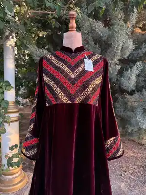 Türkmen fasonlar pombarh fasonlar Fasonlar 2025 fasonlar fason moda modalar Bezen bezen Türkmen fasonlar 2026 Türkmen fasonlar 2025 Türkmen fasonlar 2024 Türkmen fasonlar 2023 turkmenistan türkmenistan turkmen türkmen ashgabat  asgabat aşgabat balkan mary lebap dashoguz dasoguz daşoguz pombarh ponbarhat gulyupek gülýüpek stapel ştapel Gralan Çüýdeşen Abaýa Gadymy Krep Gurultaý 	Keteni Ýüpek Şifon Gipýur Lyon Welwet Atlas Kaşemir Streýç Suzana Ştapel Gülýüpek Pombarh Ýupka Gursakça Aksesuarlar Palto Penjek Okuw eşik Fata Sport eşik Uniforma Nakidka Öýme Şarf kompýuter ýaka ýaglyk Arenda köýnek 2nji el köýnek Taýyn köýnek Matalar Milli lybas milli lybaslar Toý köýnek Toý köýnekler toy koynek toy koynekler gundelik koynekler Gündelik	 
 köýnekler fata koynek Modern taze fason Eskiz koynektm turkmenkoynek türkmenkoynek fason moda moda fasonlar Iş eşik el iş	sada	ýakaly ýakasyz	keşdeli biserli	ýeňli giň nagyşly ýüregi açyk stoýka ýaka ýanly kombinasiýa 	zerli üsti aşak guşakly seçekli gysga ýeňli 