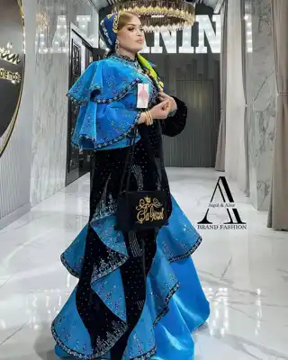 Türkmen fasonlar pombarh fasonlar Fasonlar 2025 fasonlar fason moda modalar Bezen bezen Türkmen fasonlar 2026 Türkmen fasonlar 2025 Türkmen fasonlar 2024 Türkmen fasonlar 2023 turkmenistan türkmenistan turkmen türkmen ashgabat  asgabat aşgabat balkan mary lebap dashoguz dasoguz daşoguz pombarh ponbarhat gulyupek gülýüpek stapel ştapel Gralan Çüýdeşen Abaýa Gadymy Krep Gurultaý 	Keteni Ýüpek Şifon Gipýur Lyon Welwet Atlas Kaşemir Streýç Suzana Ştapel Gülýüpek Pombarh Ýupka Gursakça Aksesuarlar Palto Penjek Okuw eşik Fata Sport eşik Uniforma Nakidka Öýme Şarf kompýuter ýaka ýaglyk Arenda köýnek 2nji el köýnek Taýyn köýnek Matalar Milli lybas milli lybaslar Toý köýnek Toý köýnekler toy koynek toy koynekler gundelik koynekler Gündelik	 
 köýnekler fata koynek Modern taze fason Eskiz koynektm turkmenkoynek türkmenkoynek fason moda moda fasonlar Iş eşik el iş	sada	ýakaly ýakasyz	keşdeli biserli	ýeňli giň nagyşly ýüregi açyk stoýka ýaka ýanly kombinasiýa 	zerli üsti aşak guşakly seçekli gysga ýeňli Toý köýnek, Milli lybas el iş  Gara, Gök