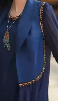 Türkmen fasonlar pombarh fasonlar Fasonlar 2025 fasonlar fason moda modalar Bezen bezen Türkmen fasonlar 2026 Türkmen fasonlar 2025 Türkmen fasonlar 2024 Türkmen fasonlar 2023 turkmenistan türkmenistan turkmen türkmen ashgabat  asgabat aşgabat balkan mary lebap dashoguz dasoguz daşoguz pombarh ponbarhat gulyupek gülýüpek stapel ştapel Gralan Çüýdeşen Abaýa Gadymy Krep Gurultaý 	Keteni Ýüpek Şifon Gipýur Lyon Welwet Atlas Kaşemir Streýç Suzana Ştapel Gülýüpek Pombarh Ýupka Gursakça Aksesuarlar Palto Penjek Okuw eşik Fata Sport eşik Uniforma Nakidka Öýme Şarf kompýuter ýaka ýaglyk Arenda köýnek 2nji el köýnek Taýyn köýnek Matalar Milli lybas milli lybaslar Toý köýnek Toý köýnekler toy koynek toy koynekler gundelik koynekler Gündelik	 
 köýnekler fata koynek Modern taze fason Eskiz koynektm turkmenkoynek türkmenkoynek fason moda moda fasonlar Iş eşik el iş	sada	ýakaly ýakasyz	keşdeli biserli	ýeňli giň nagyşly ýüregi açyk stoýka ýaka ýanly kombinasiýa 	zerli üsti aşak guşakly seçekli gysga ýeňli Modern ýakasyz, gysga ýeňli, giň 17-25, 26-35 Goýy-gök yaz, tomus, guyz