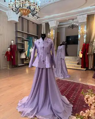 Türkmen fasonlar pombarh fasonlar Fasonlar 2025 fasonlar fason moda modalar Bezen bezen Türkmen fasonlar 2026 Türkmen fasonlar 2025 Türkmen fasonlar 2024 Türkmen fasonlar 2023 turkmenistan türkmenistan turkmen türkmen ashgabat  asgabat aşgabat balkan mary lebap dashoguz dasoguz daşoguz pombarh ponbarhat gulyupek gülýüpek stapel ştapel Gralan Çüýdeşen Abaýa Gadymy Krep Gurultaý 	Keteni Ýüpek Şifon Gipýur Lyon Welwet Atlas Kaşemir Streýç Suzana Ştapel Gülýüpek Pombarh Ýupka Gursakça Aksesuarlar Palto Penjek Okuw eşik Fata Sport eşik Uniforma Nakidka Öýme Şarf kompýuter ýaka ýaglyk Arenda köýnek 2nji el köýnek Taýyn köýnek Matalar Milli lybas milli lybaslar Toý köýnek Toý köýnekler toy koynek toy koynekler gundelik koynekler Gündelik	 
 köýnekler fata koynek Modern taze fason Eskiz koynektm turkmenkoynek türkmenkoynek fason moda moda fasonlar Iş eşik el iş	sada	ýakaly ýakasyz	keşdeli biserli	ýeňli giň nagyşly ýüregi açyk stoýka ýaka ýanly kombinasiýa 	zerli üsti aşak guşakly seçekli gysga ýeňli Toý köýnek, Modern ýakasyz, ýeňli, giň, üsti aşak 17-25, 26-35 #4B2C75 yaz, tomus, guyz