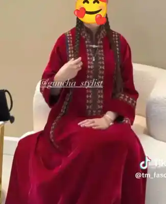 Türkmen fasonlar pombarh fasonlar Fasonlar 2025 fasonlar fason moda modalar Bezen bezen Türkmen fasonlar 2026 Türkmen fasonlar 2025 Türkmen fasonlar 2024 Türkmen fasonlar 2023 turkmenistan türkmenistan turkmen türkmen ashgabat  asgabat aşgabat balkan mary lebap dashoguz dasoguz daşoguz pombarh ponbarhat gulyupek gülýüpek stapel ştapel Gralan Çüýdeşen Abaýa Gadymy Krep Gurultaý 	Keteni Ýüpek Şifon Gipýur Lyon Welwet Atlas Kaşemir Streýç Suzana Ştapel Gülýüpek Pombarh Ýupka Gursakça Aksesuarlar Palto Penjek Okuw eşik Fata Sport eşik Uniforma Nakidka Öýme Şarf kompýuter ýaka ýaglyk Arenda köýnek 2nji el köýnek Taýyn köýnek Matalar Milli lybas milli lybaslar Toý köýnek Toý köýnekler toy koynek toy koynekler gundelik koynekler Gündelik	 
 köýnekler fata koynek Modern taze fason Eskiz koynektm turkmenkoynek türkmenkoynek fason moda moda fasonlar Iş eşik el iş	sada	ýakaly ýakasyz	keşdeli biserli	ýeňli giň nagyşly ýüregi açyk stoýka ýaka ýanly kombinasiýa 	zerli üsti aşak guşakly seçekli gysga ýeňli Panbarhat (Pombarh)  ýakaly, ýeňli, giň, nagyşly 17-25, 26-35 Goýy-gyzyl yaz, tomus, guyz, gysh