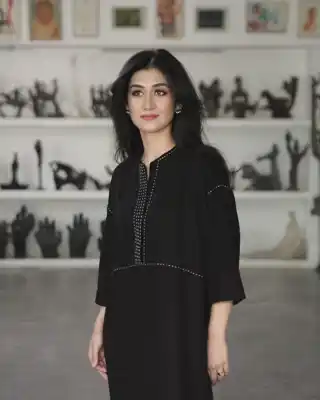 Türkmen fasonlar pombarh fasonlar Fasonlar 2025 fasonlar fason moda modalar Bezen bezen Türkmen fasonlar 2026 Türkmen fasonlar 2025 Türkmen fasonlar 2024 Türkmen fasonlar 2023 turkmenistan türkmenistan turkmen türkmen ashgabat  asgabat aşgabat balkan mary lebap dashoguz dasoguz daşoguz pombarh ponbarhat gulyupek gülýüpek stapel ştapel Gralan Çüýdeşen Abaýa Gadymy Krep Gurultaý 	Keteni Ýüpek Şifon Gipýur Lyon Welwet Atlas Kaşemir Streýç Suzana Ştapel Gülýüpek Pombarh Ýupka Gursakça Aksesuarlar Palto Penjek Okuw eşik Fata Sport eşik Uniforma Nakidka Öýme Şarf kompýuter ýaka ýaglyk Arenda köýnek 2nji el köýnek Taýyn köýnek Matalar Milli lybas milli lybaslar Toý köýnek Toý köýnekler toy koynek toy koynekler gundelik koynekler Gündelik	 
 köýnekler fata koynek Modern taze fason Eskiz koynektm turkmenkoynek türkmenkoynek fason moda moda fasonlar Iş eşik el iş	sada	ýakaly ýakasyz	keşdeli biserli	ýeňli giň nagyşly ýüregi açyk stoýka ýaka ýanly kombinasiýa 	zerli üsti aşak guşakly seçekli gysga ýeňli Gündelik sada  Gara
