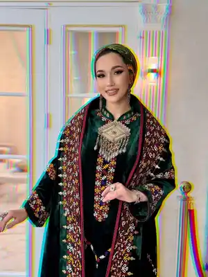 Türkmen fasonlar pombarh fasonlar Fasonlar 2025 fasonlar fason moda modalar Bezen bezen Türkmen fasonlar 2026 Türkmen fasonlar 2025 Türkmen fasonlar 2024 Türkmen fasonlar 2023 turkmenistan türkmenistan turkmen türkmen ashgabat  asgabat aşgabat balkan mary lebap dashoguz dasoguz daşoguz pombarh ponbarhat gulyupek gülýüpek stapel ştapel Gralan Çüýdeşen Abaýa Gadymy Krep Gurultaý 	Keteni Ýüpek Şifon Gipýur Lyon Welwet Atlas Kaşemir Streýç Suzana Ştapel Gülýüpek Pombarh Ýupka Gursakça Aksesuarlar Palto Penjek Okuw eşik Fata Sport eşik Uniforma Nakidka Öýme Şarf kompýuter ýaka ýaglyk Arenda köýnek 2nji el köýnek Taýyn köýnek Matalar Milli lybas milli lybaslar Toý köýnek Toý köýnekler toy koynek toy koynekler gundelik koynekler Gündelik	 
 köýnekler fata koynek Modern taze fason Eskiz koynektm turkmenkoynek türkmenkoynek fason moda moda fasonlar Iş eşik el iş	sada	ýakaly ýakasyz	keşdeli biserli	ýeňli giň nagyşly ýüregi açyk stoýka ýaka ýanly kombinasiýa 	zerli üsti aşak guşakly seçekli gysga ýeňli Panbarhat (Pombarh) Milli lybas keşdeli, ýakaly, ýeňli, giň, nagyşly 26-35, 35+ Goýy-ýaşyl yaz, guyz, gysh