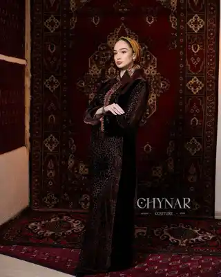 Türkmen fasonlar pombarh fasonlar Fasonlar 2025 fasonlar fason moda modalar Bezen bezen Türkmen fasonlar 2026 Türkmen fasonlar 2025 Türkmen fasonlar 2024 Türkmen fasonlar 2023 turkmenistan türkmenistan turkmen türkmen ashgabat  asgabat aşgabat balkan mary lebap dashoguz dasoguz daşoguz pombarh ponbarhat gulyupek gülýüpek stapel ştapel Gralan Çüýdeşen Abaýa Gadymy Krep Gurultaý 	Keteni Ýüpek Şifon Gipýur Lyon Welwet Atlas Kaşemir Streýç Suzana Ştapel Gülýüpek Pombarh Ýupka Gursakça Aksesuarlar Palto Penjek Okuw eşik Fata Sport eşik Uniforma Nakidka Öýme Şarf kompýuter ýaka ýaglyk Arenda köýnek 2nji el köýnek Taýyn köýnek Matalar Milli lybas milli lybaslar Toý köýnek Toý köýnekler toy koynek toy koynekler gundelik koynekler Gündelik	 
 köýnekler fata koynek Modern taze fason Eskiz koynektm turkmenkoynek türkmenkoynek fason moda moda fasonlar Iş eşik el iş	sada	ýakaly ýakasyz	keşdeli biserli	ýeňli giň nagyşly ýüregi açyk stoýka ýaka ýanly kombinasiýa 	zerli üsti aşak guşakly seçekli gysga ýeňli Panbarhat (Pombarh) Toý köýnek el iş, keşdeli, ýakaly, ýanly, ýeňli, giň, nagyşly 26-35 Goňur yaz, guyz