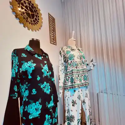 Türkmen fasonlar pombarh fasonlar Fasonlar 2025 fasonlar fason moda modalar Bezen bezen Türkmen fasonlar 2026 Türkmen fasonlar 2025 Türkmen fasonlar 2024 Türkmen fasonlar 2023 turkmenistan türkmenistan turkmen türkmen ashgabat  asgabat aşgabat balkan mary lebap dashoguz dasoguz daşoguz pombarh ponbarhat gulyupek gülýüpek stapel ştapel Gralan Çüýdeşen Abaýa Gadymy Krep Gurultaý 	Keteni Ýüpek Şifon Gipýur Lyon Welwet Atlas Kaşemir Streýç Suzana Ştapel Gülýüpek Pombarh Ýupka Gursakça Aksesuarlar Palto Penjek Okuw eşik Fata Sport eşik Uniforma Nakidka Öýme Şarf kompýuter ýaka ýaglyk Arenda köýnek 2nji el köýnek Taýyn köýnek Matalar Milli lybas milli lybaslar Toý köýnek Toý köýnekler toy koynek toy koynekler gundelik koynekler Gündelik	 
 köýnekler fata koynek Modern taze fason Eskiz koynektm turkmenkoynek türkmenkoynek fason moda moda fasonlar Iş eşik el iş	sada	ýakaly ýakasyz	keşdeli biserli	ýeňli giň nagyşly ýüregi açyk stoýka ýaka ýanly kombinasiýa 	zerli üsti aşak guşakly seçekli gysga ýeňli Gündelik sada, giň  Gara, Gök