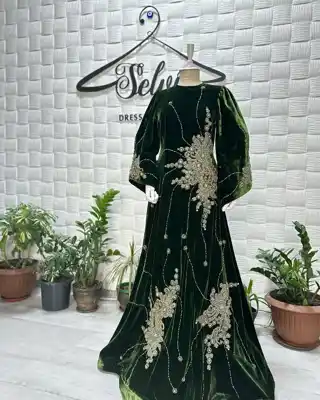 Türkmen fasonlar pombarh fasonlar Fasonlar 2025 fasonlar fason moda modalar Bezen bezen Türkmen fasonlar 2026 Türkmen fasonlar 2025 Türkmen fasonlar 2024 Türkmen fasonlar 2023 turkmenistan türkmenistan turkmen türkmen ashgabat  asgabat aşgabat balkan mary lebap dashoguz dasoguz daşoguz pombarh ponbarhat gulyupek gülýüpek stapel ştapel Gralan Çüýdeşen Abaýa Gadymy Krep Gurultaý 	Keteni Ýüpek Şifon Gipýur Lyon Welwet Atlas Kaşemir Streýç Suzana Ştapel Gülýüpek Pombarh Ýupka Gursakça Aksesuarlar Palto Penjek Okuw eşik Fata Sport eşik Uniforma Nakidka Öýme Şarf kompýuter ýaka ýaglyk Arenda köýnek 2nji el köýnek Taýyn köýnek Matalar Milli lybas milli lybaslar Toý köýnek Toý köýnekler toy koynek toy koynekler gundelik koynekler Gündelik	 
 köýnekler fata koynek Modern taze fason Eskiz koynektm turkmenkoynek türkmenkoynek fason moda moda fasonlar Iş eşik el iş	sada	ýakaly ýakasyz	keşdeli biserli	ýeňli giň nagyşly ýüregi açyk stoýka ýaka ýanly kombinasiýa 	zerli üsti aşak guşakly seçekli gysga ýeňli Panbarhat (Pombarh) Toý köýnek sada, biserli  Goýy-ýaşyl