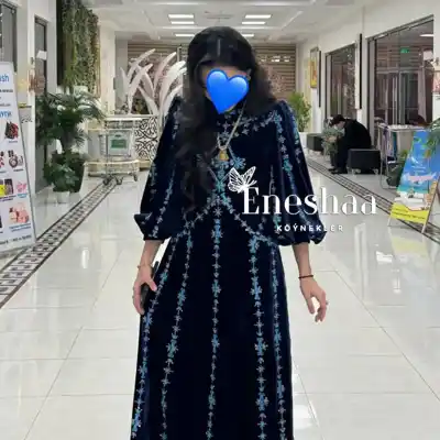 Türkmen fasonlar pombarh fasonlar Fasonlar 2025 fasonlar fason moda modalar Bezen bezen Türkmen fasonlar 2026 Türkmen fasonlar 2025 Türkmen fasonlar 2024 Türkmen fasonlar 2023 turkmenistan türkmenistan turkmen türkmen ashgabat  asgabat aşgabat balkan mary lebap dashoguz dasoguz daşoguz pombarh ponbarhat gulyupek gülýüpek stapel ştapel Gralan Çüýdeşen Abaýa Gadymy Krep Gurultaý 	Keteni Ýüpek Şifon Gipýur Lyon Welwet Atlas Kaşemir Streýç Suzana Ştapel Gülýüpek Pombarh Ýupka Gursakça Aksesuarlar Palto Penjek Okuw eşik Fata Sport eşik Uniforma Nakidka Öýme Şarf kompýuter ýaka ýaglyk Arenda köýnek 2nji el köýnek Taýyn köýnek Matalar Milli lybas milli lybaslar Toý köýnek Toý köýnekler toy koynek toy koynekler gundelik koynekler Gündelik	 
 köýnekler fata koynek Modern taze fason Eskiz koynektm turkmenkoynek türkmenkoynek fason moda moda fasonlar Iş eşik el iş	sada	ýakaly ýakasyz	keşdeli biserli	ýeňli giň nagyşly ýüregi açyk stoýka ýaka ýanly kombinasiýa 	zerli üsti aşak guşakly seçekli gysga ýeňli Lyon Toý köýnek, Modern el iş  Goýy-gök