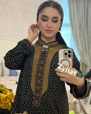 Türkmen fasonlar pombarh fasonlar Fasonlar 2025 fasonlar fason moda modalar Bezen bezen Türkmen fasonlar 2026 Türkmen fasonlar 2025 Türkmen fasonlar 2024 Türkmen fasonlar 2023 turkmenistan türkmenistan turkmen türkmen ashgabat  asgabat aşgabat balkan mary lebap dashoguz dasoguz daşoguz pombarh ponbarhat gulyupek gülýüpek stapel ştapel Gralan Çüýdeşen Abaýa Gadymy Krep Gurultaý 	Keteni Ýüpek Şifon Gipýur Lyon Welwet Atlas Kaşemir Streýç Suzana Ştapel Gülýüpek Pombarh Ýupka Gursakça Aksesuarlar Palto Penjek Okuw eşik Fata Sport eşik Uniforma Nakidka Öýme Şarf kompýuter ýaka ýaglyk Arenda köýnek 2nji el köýnek Taýyn köýnek Matalar Milli lybas milli lybaslar Toý köýnek Toý köýnekler toy koynek toy koynekler gundelik koynekler Gündelik	 
 köýnekler fata koynek Modern taze fason Eskiz koynektm turkmenkoynek türkmenkoynek fason moda moda fasonlar Iş eşik el iş	sada	ýakaly ýakasyz	keşdeli biserli	ýeňli giň nagyşly ýüregi açyk stoýka ýaka ýanly kombinasiýa 	zerli üsti aşak guşakly seçekli gysga ýeňli Gündelik, Iş eşik el iş, ýakaly, ýeňli, giň 17-25, 26-35, 35+ Gara, Goýy-gök, Goňur yaz, tomus