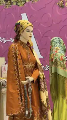 Türkmen fasonlar pombarh fasonlar Fasonlar 2025 fasonlar fason moda modalar Bezen bezen Türkmen fasonlar 2026 Türkmen fasonlar 2025 Türkmen fasonlar 2024 Türkmen fasonlar 2023 turkmenistan türkmenistan turkmen türkmen ashgabat  asgabat aşgabat balkan mary lebap dashoguz dasoguz daşoguz pombarh ponbarhat gulyupek gülýüpek stapel ştapel Gralan Çüýdeşen Abaýa Gadymy Krep Gurultaý 	Keteni Ýüpek Şifon Gipýur Lyon Welwet Atlas Kaşemir Streýç Suzana Ştapel Gülýüpek Pombarh Ýupka Gursakça Aksesuarlar Palto Penjek Okuw eşik Fata Sport eşik Uniforma Nakidka Öýme Şarf kompýuter ýaka ýaglyk Arenda köýnek 2nji el köýnek Taýyn köýnek Matalar Milli lybas milli lybaslar Toý köýnek Toý köýnekler toy koynek toy koynekler gundelik koynekler Gündelik	 
 köýnekler fata koynek Modern taze fason Eskiz koynektm turkmenkoynek türkmenkoynek fason moda moda fasonlar Iş eşik el iş	sada	ýakaly ýakasyz	keşdeli biserli	ýeňli giň nagyşly ýüregi açyk stoýka ýaka ýanly kombinasiýa 	zerli üsti aşak guşakly seçekli gysga ýeňli Şantu Toý köýnek TürkmenTextile Expo 2025 26-35 Mämişi yaz, guyz