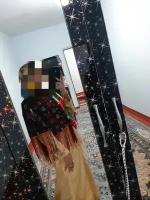 Türkmen fasonlar pombarh fasonlar Fasonlar 2025 fasonlar fason moda modalar Bezen bezen Türkmen fasonlar 2026 Türkmen fasonlar 2025 Türkmen fasonlar 2024 Türkmen fasonlar 2023 turkmenistan türkmenistan turkmen türkmen ashgabat  asgabat aşgabat balkan mary lebap dashoguz dasoguz daşoguz pombarh ponbarhat gulyupek gülýüpek stapel ştapel Gralan Çüýdeşen Abaýa Gadymy Krep Gurultaý 	Keteni Ýüpek Şifon Gipýur Lyon Welwet Atlas Kaşemir Streýç Suzana Ştapel Gülýüpek Pombarh Ýupka Gursakça Aksesuarlar Palto Penjek Okuw eşik Fata Sport eşik Uniforma Nakidka Öýme Şarf kompýuter ýaka ýaglyk Arenda köýnek 2nji el köýnek Taýyn köýnek Matalar Milli lybas milli lybaslar Toý köýnek Toý köýnekler toy koynek toy koynekler gundelik koynekler Gündelik	 
 köýnekler fata koynek Modern taze fason Eskiz koynektm turkmenkoynek türkmenkoynek fason moda moda fasonlar Iş eşik el iş	sada	ýakaly ýakasyz	keşdeli biserli	ýeňli giň nagyşly ýüregi açyk stoýka ýaka ýanly kombinasiýa 	zerli üsti aşak guşakly seçekli gysga ýeňli Milli lybas el iş, keşdeli, gysga ýeňli, giň 17-25, 26-35 Goýy-gyzyl yaz, tomus, guyz 2nji el