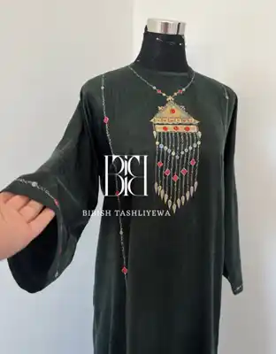 Türkmen fasonlar pombarh fasonlar Fasonlar 2025 fasonlar fason moda modalar Bezen bezen Türkmen fasonlar 2026 Türkmen fasonlar 2025 Türkmen fasonlar 2024 Türkmen fasonlar 2023 turkmenistan türkmenistan turkmen türkmen ashgabat  asgabat aşgabat balkan mary lebap dashoguz dasoguz daşoguz pombarh ponbarhat gulyupek gülýüpek stapel ştapel Gralan Çüýdeşen Abaýa Gadymy Krep Gurultaý 	Keteni Ýüpek Şifon Gipýur Lyon Welwet Atlas Kaşemir Streýç Suzana Ştapel Gülýüpek Pombarh Ýupka Gursakça Aksesuarlar Palto Penjek Okuw eşik Fata Sport eşik Uniforma Nakidka Öýme Şarf kompýuter ýaka ýaglyk Arenda köýnek 2nji el köýnek Taýyn köýnek Matalar Milli lybas milli lybaslar Toý köýnek Toý köýnekler toy koynek toy koynekler gundelik koynekler Gündelik	 
 köýnekler fata koynek Modern taze fason Eskiz koynektm turkmenkoynek türkmenkoynek fason moda moda fasonlar Iş eşik el iş	sada	ýakaly ýakasyz	keşdeli biserli	ýeňli giň nagyşly ýüregi açyk stoýka ýaka ýanly kombinasiýa 	zerli üsti aşak guşakly seçekli gysga ýeňli Gülýüpek Milli lybas el iş, ýakasyz, ýeňli, giň 26-35 Goýy-çal yaz, tomus, guyz