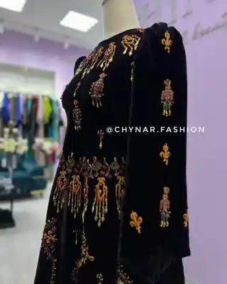 Türkmen fasonlar pombarh fasonlar Fasonlar 2025 fasonlar fason moda modalar Bezen bezen Türkmen fasonlar 2026 Türkmen fasonlar 2025 Türkmen fasonlar 2024 Türkmen fasonlar 2023 turkmenistan türkmenistan turkmen türkmen ashgabat  asgabat aşgabat balkan mary lebap dashoguz dasoguz daşoguz pombarh ponbarhat gulyupek gülýüpek stapel ştapel Gralan Çüýdeşen Abaýa Gadymy Krep Gurultaý 	Keteni Ýüpek Şifon Gipýur Lyon Welwet Atlas Kaşemir Streýç Suzana Ştapel Gülýüpek Pombarh Ýupka Gursakça Aksesuarlar Palto Penjek Okuw eşik Fata Sport eşik Uniforma Nakidka Öýme Şarf kompýuter ýaka ýaglyk Arenda köýnek 2nji el köýnek Taýyn köýnek Matalar Milli lybas milli lybaslar Toý köýnek Toý köýnekler toy koynek toy koynekler gundelik koynekler Gündelik	 
 köýnekler fata koynek Modern taze fason Eskiz koynektm turkmenkoynek türkmenkoynek fason moda moda fasonlar Iş eşik el iş	sada	ýakaly ýakasyz	keşdeli biserli	ýeňli giň nagyşly ýüregi açyk stoýka ýaka ýanly kombinasiýa 	zerli üsti aşak guşakly seçekli gysga ýeňli Toý köýnek el iş  Gara