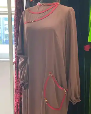 Türkmen fasonlar pombarh fasonlar Fasonlar 2025 fasonlar fason moda modalar Bezen bezen Türkmen fasonlar 2026 Türkmen fasonlar 2025 Türkmen fasonlar 2024 Türkmen fasonlar 2023 turkmenistan türkmenistan turkmen türkmen ashgabat  asgabat aşgabat balkan mary lebap dashoguz dasoguz daşoguz pombarh ponbarhat gulyupek gülýüpek stapel ştapel Gralan Çüýdeşen Abaýa Gadymy Krep Gurultaý 	Keteni Ýüpek Şifon Gipýur Lyon Welwet Atlas Kaşemir Streýç Suzana Ştapel Gülýüpek Pombarh Ýupka Gursakça Aksesuarlar Palto Penjek Okuw eşik Fata Sport eşik Uniforma Nakidka Öýme Şarf kompýuter ýaka ýaglyk Arenda köýnek 2nji el köýnek Taýyn köýnek Matalar Milli lybas milli lybaslar Toý köýnek Toý köýnekler toy koynek toy koynekler gundelik koynekler Gündelik	 
 köýnekler fata koynek Modern taze fason Eskiz koynektm turkmenkoynek türkmenkoynek fason moda moda fasonlar Iş eşik el iş	sada	ýakaly ýakasyz	keşdeli biserli	ýeňli giň nagyşly ýüregi açyk stoýka ýaka ýanly kombinasiýa 	zerli üsti aşak guşakly seçekli gysga ýeňli 