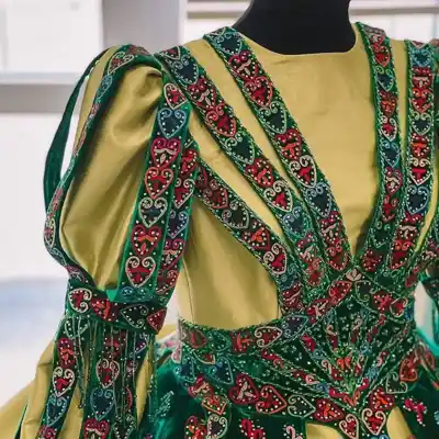 Türkmen fasonlar pombarh fasonlar Fasonlar 2025 fasonlar fason moda modalar Bezen bezen Türkmen fasonlar 2026 Türkmen fasonlar 2025 Türkmen fasonlar 2024 Türkmen fasonlar 2023 turkmenistan türkmenistan turkmen türkmen ashgabat  asgabat aşgabat balkan mary lebap dashoguz dasoguz daşoguz pombarh ponbarhat gulyupek gülýüpek stapel ştapel Gralan Çüýdeşen Abaýa Gadymy Krep Gurultaý 	Keteni Ýüpek Şifon Gipýur Lyon Welwet Atlas Kaşemir Streýç Suzana Ştapel Gülýüpek Pombarh Ýupka Gursakça Aksesuarlar Palto Penjek Okuw eşik Fata Sport eşik Uniforma Nakidka Öýme Şarf kompýuter ýaka ýaglyk Arenda köýnek 2nji el köýnek Taýyn köýnek Matalar Milli lybas milli lybaslar Toý köýnek Toý köýnekler toy koynek toy koynekler gundelik koynekler Gündelik	 
 köýnekler fata koynek Modern taze fason Eskiz koynektm turkmenkoynek türkmenkoynek fason moda moda fasonlar Iş eşik el iş	sada	ýakaly ýakasyz	keşdeli biserli	ýeňli giň nagyşly ýüregi açyk stoýka ýaka ýanly kombinasiýa 	zerli üsti aşak guşakly seçekli gysga ýeňli Toý köýnek