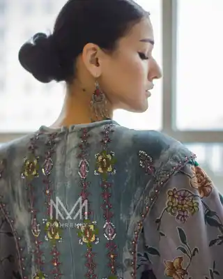 Türkmen fasonlar pombarh fasonlar Fasonlar 2025 fasonlar fason moda modalar Bezen bezen Türkmen fasonlar 2026 Türkmen fasonlar 2025 Türkmen fasonlar 2024 Türkmen fasonlar 2023 turkmenistan türkmenistan turkmen türkmen ashgabat  asgabat aşgabat balkan mary lebap dashoguz dasoguz daşoguz pombarh ponbarhat gulyupek gülýüpek stapel ştapel Gralan Çüýdeşen Abaýa Gadymy Krep Gurultaý 	Keteni Ýüpek Şifon Gipýur Lyon Welwet Atlas Kaşemir Streýç Suzana Ştapel Gülýüpek Pombarh Ýupka Gursakça Aksesuarlar Palto Penjek Okuw eşik Fata Sport eşik Uniforma Nakidka Öýme Şarf kompýuter ýaka ýaglyk Arenda köýnek 2nji el köýnek Taýyn köýnek Matalar Milli lybas milli lybaslar Toý köýnek Toý köýnekler toy koynek toy koynekler gundelik koynekler Gündelik	 
 köýnekler fata koynek Modern taze fason Eskiz koynektm turkmenkoynek türkmenkoynek fason moda moda fasonlar Iş eşik el iş	sada	ýakaly ýakasyz	keşdeli biserli	ýeňli giň nagyşly ýüregi açyk stoýka ýaka ýanly kombinasiýa 	zerli üsti aşak guşakly seçekli gysga ýeňli 