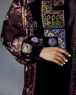 Türkmen fasonlar pombarh fasonlar Fasonlar 2025 fasonlar fason moda modalar Bezen bezen Türkmen fasonlar 2026 Türkmen fasonlar 2025 Türkmen fasonlar 2024 Türkmen fasonlar 2023 turkmenistan türkmenistan turkmen türkmen ashgabat  asgabat aşgabat balkan mary lebap dashoguz dasoguz daşoguz pombarh ponbarhat gulyupek gülýüpek stapel ştapel Gralan Çüýdeşen Abaýa Gadymy Krep Gurultaý 	Keteni Ýüpek Şifon Gipýur Lyon Welwet Atlas Kaşemir Streýç Suzana Ştapel Gülýüpek Pombarh Ýupka Gursakça Aksesuarlar Palto Penjek Okuw eşik Fata Sport eşik Uniforma Nakidka Öýme Şarf kompýuter ýaka ýaglyk Arenda köýnek 2nji el köýnek Taýyn köýnek Matalar Milli lybas milli lybaslar Toý köýnek Toý köýnekler toy koynek toy koynekler gundelik koynekler Gündelik	 
 köýnekler fata koynek Modern taze fason Eskiz koynektm turkmenkoynek türkmenkoynek fason moda moda fasonlar Iş eşik el iş	sada	ýakaly ýakasyz	keşdeli biserli	ýeňli giň nagyşly ýüregi açyk stoýka ýaka ýanly kombinasiýa 	zerli üsti aşak guşakly seçekli gysga ýeňli Panbarhat (Pombarh)