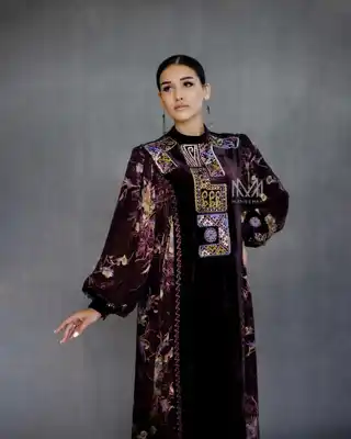 Türkmen fasonlar pombarh fasonlar Fasonlar 2025 fasonlar fason moda modalar Bezen bezen Türkmen fasonlar 2026 Türkmen fasonlar 2025 Türkmen fasonlar 2024 Türkmen fasonlar 2023 turkmenistan türkmenistan turkmen türkmen ashgabat  asgabat aşgabat balkan mary lebap dashoguz dasoguz daşoguz pombarh ponbarhat gulyupek gülýüpek stapel ştapel Gralan Çüýdeşen Abaýa Gadymy Krep Gurultaý 	Keteni Ýüpek Şifon Gipýur Lyon Welwet Atlas Kaşemir Streýç Suzana Ştapel Gülýüpek Pombarh Ýupka Gursakça Aksesuarlar Palto Penjek Okuw eşik Fata Sport eşik Uniforma Nakidka Öýme Şarf kompýuter ýaka ýaglyk Arenda köýnek 2nji el köýnek Taýyn köýnek Matalar Milli lybas milli lybaslar Toý köýnek Toý köýnekler toy koynek toy koynekler gundelik koynekler Gündelik	 
 köýnekler fata koynek Modern taze fason Eskiz koynektm turkmenkoynek türkmenkoynek fason moda moda fasonlar Iş eşik el iş	sada	ýakaly ýakasyz	keşdeli biserli	ýeňli giň nagyşly ýüregi açyk stoýka ýaka ýanly kombinasiýa 	zerli üsti aşak guşakly seçekli gysga ýeňli Panbarhat (Pombarh)