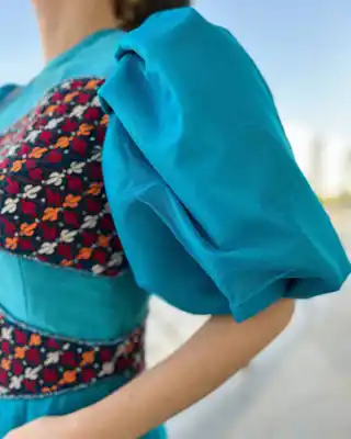 Türkmen fasonlar pombarh fasonlar Fasonlar 2025 fasonlar fason moda modalar Bezen bezen Türkmen fasonlar 2026 Türkmen fasonlar 2025 Türkmen fasonlar 2024 Türkmen fasonlar 2023 turkmenistan türkmenistan turkmen türkmen ashgabat  asgabat aşgabat balkan mary lebap dashoguz dasoguz daşoguz pombarh ponbarhat gulyupek gülýüpek stapel ştapel Gralan Çüýdeşen Abaýa Gadymy Krep Gurultaý 	Keteni Ýüpek Şifon Gipýur Lyon Welwet Atlas Kaşemir Streýç Suzana Ştapel Gülýüpek Pombarh Ýupka Gursakça Aksesuarlar Palto Penjek Okuw eşik Fata Sport eşik Uniforma Nakidka Öýme Şarf kompýuter ýaka ýaglyk Arenda köýnek 2nji el köýnek Taýyn köýnek Matalar Milli lybas milli lybaslar Toý köýnek Toý köýnekler toy koynek toy koynekler gundelik koynekler Gündelik	 
 köýnekler fata koynek Modern taze fason Eskiz koynektm turkmenkoynek türkmenkoynek fason moda moda fasonlar Iş eşik el iş	sada	ýakaly ýakasyz	keşdeli biserli	ýeňli giň nagyşly ýüregi açyk stoýka ýaka ýanly kombinasiýa 	zerli üsti aşak guşakly seçekli gysga ýeňli 