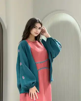 Türkmen fasonlar pombarh fasonlar Fasonlar 2025 fasonlar fason moda modalar Bezen bezen Türkmen fasonlar 2026 Türkmen fasonlar 2025 Türkmen fasonlar 2024 Türkmen fasonlar 2023 turkmenistan türkmenistan turkmen türkmen ashgabat  asgabat aşgabat balkan mary lebap dashoguz dasoguz daşoguz pombarh ponbarhat gulyupek gülýüpek stapel ştapel Gralan Çüýdeşen Abaýa Gadymy Krep Gurultaý 	Keteni Ýüpek Şifon Gipýur Lyon Welwet Atlas Kaşemir Streýç Suzana Ştapel Gülýüpek Pombarh Ýupka Gursakça Aksesuarlar Palto Penjek Okuw eşik Fata Sport eşik Uniforma Nakidka Öýme Şarf kompýuter ýaka ýaglyk Arenda köýnek 2nji el köýnek Taýyn köýnek Matalar Milli lybas milli lybaslar Toý köýnek Toý köýnekler toy koynek toy koynekler gundelik koynekler Gündelik	 
 köýnekler fata koynek Modern taze fason Eskiz koynektm turkmenkoynek türkmenkoynek fason moda moda fasonlar Iş eşik el iş	sada	ýakaly ýakasyz	keşdeli biserli	ýeňli giň nagyşly ýüregi açyk stoýka ýaka ýanly kombinasiýa 	zerli üsti aşak guşakly seçekli gysga ýeňli 