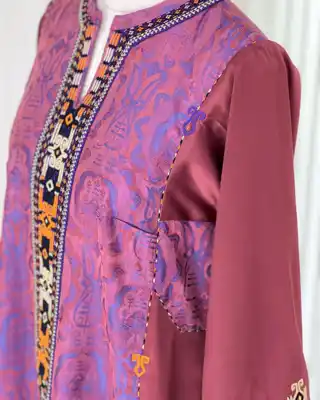 Türkmen fasonlar pombarh fasonlar Fasonlar 2025 fasonlar fason moda modalar Bezen bezen Türkmen fasonlar 2026 Türkmen fasonlar 2025 Türkmen fasonlar 2024 Türkmen fasonlar 2023 turkmenistan türkmenistan turkmen türkmen ashgabat  asgabat aşgabat balkan mary lebap dashoguz dasoguz daşoguz pombarh ponbarhat gulyupek gülýüpek stapel ştapel Gralan Çüýdeşen Abaýa Gadymy Krep Gurultaý 	Keteni Ýüpek Şifon Gipýur Lyon Welwet Atlas Kaşemir Streýç Suzana Ştapel Gülýüpek Pombarh Ýupka Gursakça Aksesuarlar Palto Penjek Okuw eşik Fata Sport eşik Uniforma Nakidka Öýme Şarf kompýuter ýaka ýaglyk Arenda köýnek 2nji el köýnek Taýyn köýnek Matalar Milli lybas milli lybaslar Toý köýnek Toý köýnekler toy koynek toy koynekler gundelik koynekler Gündelik	 
 köýnekler fata koynek Modern taze fason Eskiz koynektm turkmenkoynek türkmenkoynek fason moda moda fasonlar Iş eşik el iş	sada	ýakaly ýakasyz	keşdeli biserli	ýeňli giň nagyşly ýüregi açyk stoýka ýaka ýanly kombinasiýa 	zerli üsti aşak guşakly seçekli gysga ýeňli 